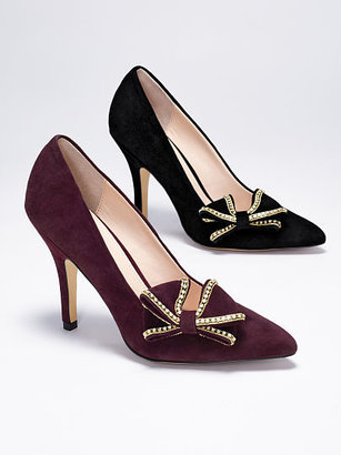 Victoria's Secret Collection Pointed Bow Pump