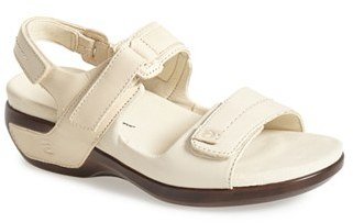 Aravon 'Katy' Leather Sandal (Women)