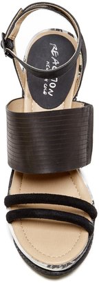 Kenneth Cole Reaction Swell Fish Wedge Sandal