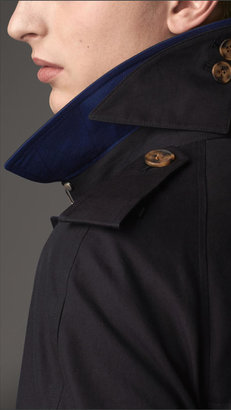 Burberry Mid-Length Contrast Undercollar Gabardine Trench Coat