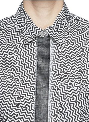 Nobrand Broken zigzag print shirt