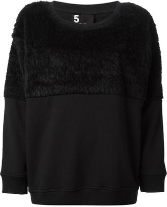 5Preview Faux Fur Contrast Sweatshirt