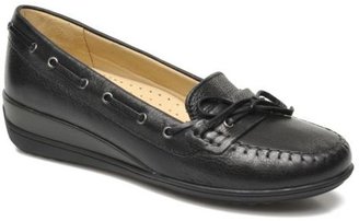 Geox Women's D NADIMA A D44M3A Rounded toe Loafers in Black