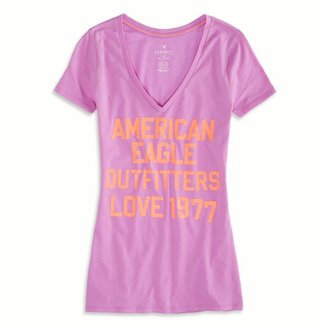 American Eagle AE Real Soft® Signature Graphic V-Neck T-Shirt