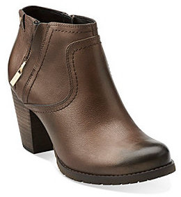 Clarks Artisan "Mission Halle" Casual Ankle Boots