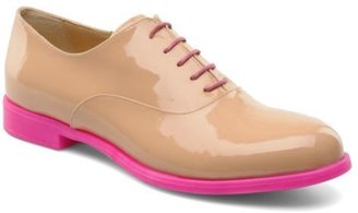 Paul&Betty Women's Paul & Betty Rozy Rounded toe Lace-up Shoes in Beige