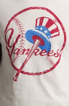 New York Yankees Men's Wright & Ditson 'New York Yankees' Baseball T-Shirt