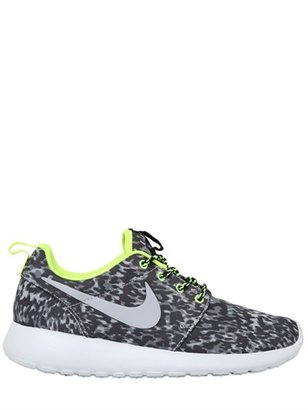 Nike Roshe Run Leopard Print Running Sneakers
