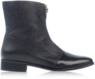 New Kid Ankle boots