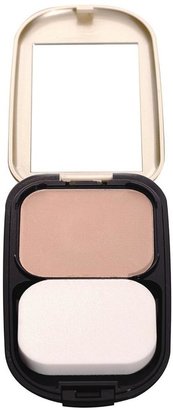 Max Factor Face Finity Compact Foundation & FREE Cosmetic Bag*