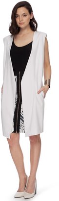 Suboo Cubic Long Line Vest in White