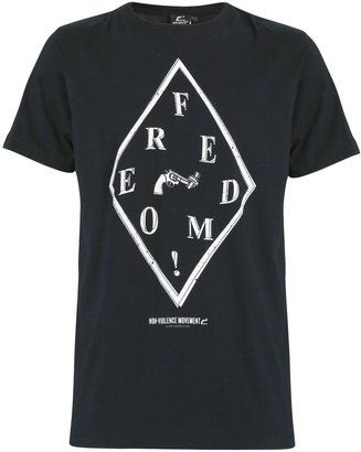 House of Fraser Men's Non-Violence Movement Freedom Men`S T-Shirt