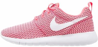Nike Sportswear ROSHE ONE Trainers racer pink/white/black