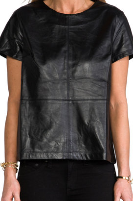 Funktional Atomic Leather Panel Top