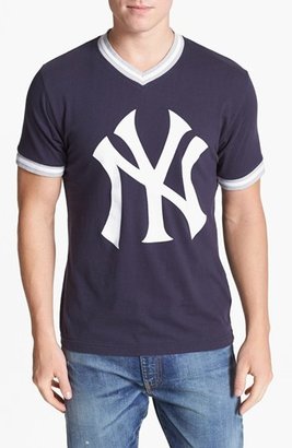 New York Yankees Wright & Ditson 'New York Yankees' V-Neck T-Shirt