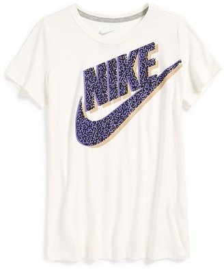 Nike 'Run Heritage' Graphic Tee (Big Girls) (Online Only)