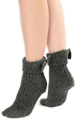 totes Grey bow cuff ankle socks