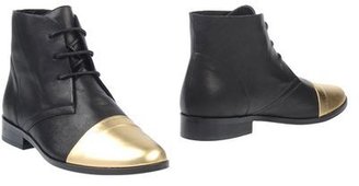 American Retro Ankle boots