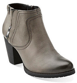 Clarks Artisan "Mission Halle" Casual Ankle Boots
