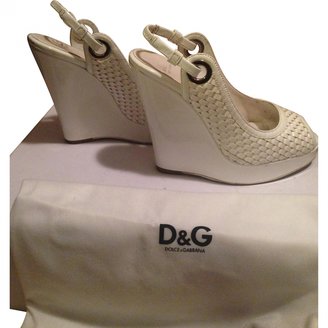 D&G 1024 D&G White Leather Sandals