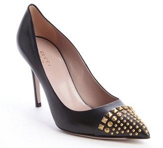 Gucci black leather studded detail pumps