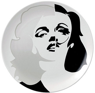 Royal Doulton Marilyn Monroe plate 27cm