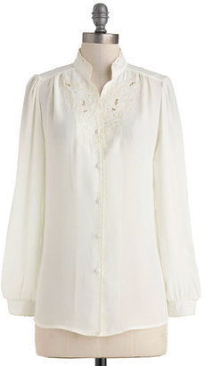 Sugar Lips Everything is Heirloom-inated Top in Ivory