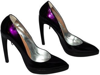 Larare Purple Patent leather Heels