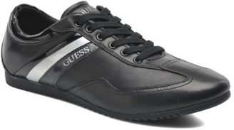 GUESS Men's Tyler Low rise Trainers in Black
