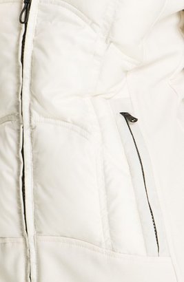 GUESS Wing Collar Quilted Jacket