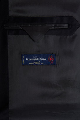 Ermenegildo Zegna Cloth 31509 Ermenegildo Zegna Cloth Regular Fit Black 2 Piece Plain Suit