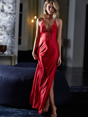 Very Sexy Chantilly Lace & Satin Gown