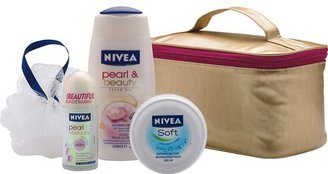 Nivea Gorgeous Skin Gift Set for Women.