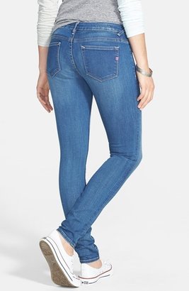 Vigoss Skinny Jeans (Medium Wash) (Juniors)