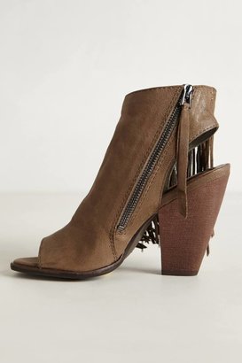 Dolce Vita Noralee Booties