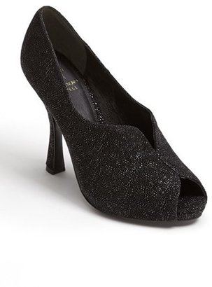 Adrianna Papell 'Remy' Pump (Online Only)