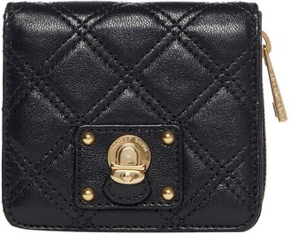 Marc Jacobs Iconic quilted small ziparound purse