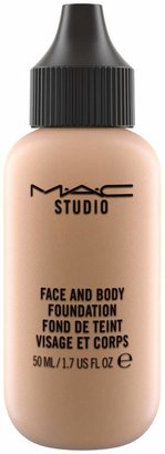 M·A·C Mac Studio Face and Body Foundation