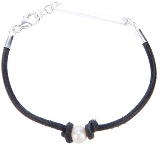 Cornelia Webb single pearl bracelet