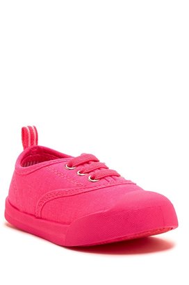 Osh Kosh OshKosh Wylie Slip-On Sneaker (Toddler & Little Kid)