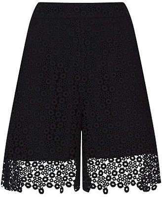 Chloé Circle Lace Shorts