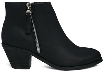 Blink Zip Heeled Ankle Boots