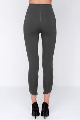 Lulus Fit to Kill Cropped Grey Leggings