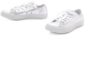 Converse Low Top Ox Sneakers