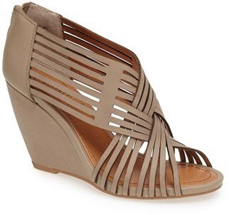 Seychelles 'Get To Know Me' Sandal (Women)