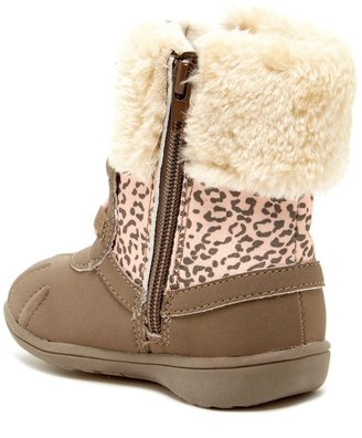 Carter's Kenzie Quilted Faux Fur Trimmed Boot (Toddler & Little Kid)