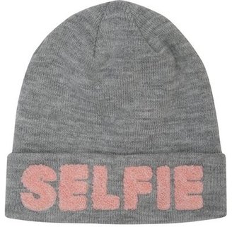 M&Co Selfie beanie hat