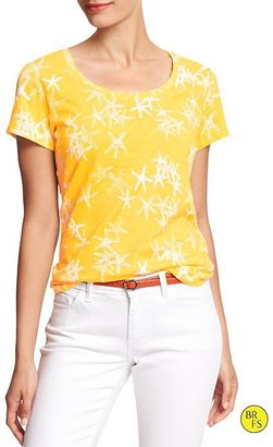 Banana Republic Factory Coral Reef Graphic Tee