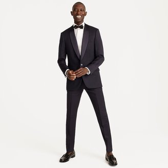 white shawl collar blazer