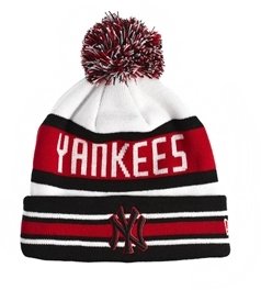 New Era Yankees Bobble Beanie Hat - black/red